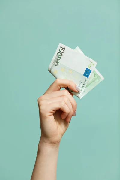 Concetto Business Finanza Soldi Contanti Donna Detentrice Banconote Euro — Foto Stock
