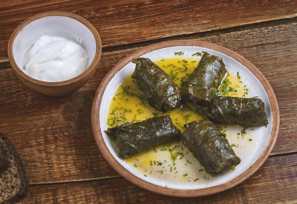 Orta Doğu Yemekleri Arap Mutfağı Doldurulmuş Sarmaşık Yaprakları Geleneksel Dolma — Stok fotoğraf