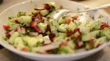bir salata yağ boşaltma
