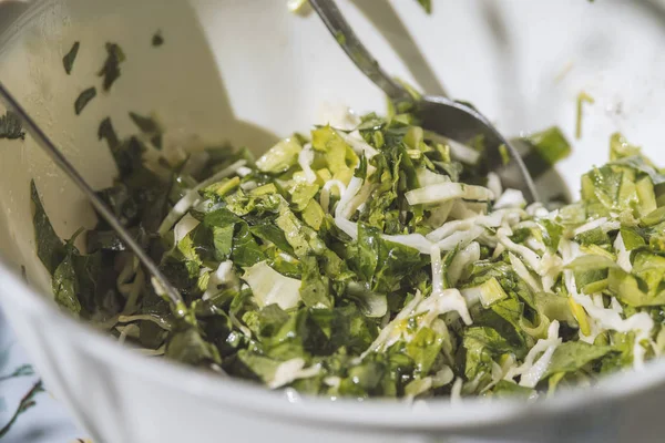 Rustik Bir Tablo Yaz Salatası — Stok fotoğraf