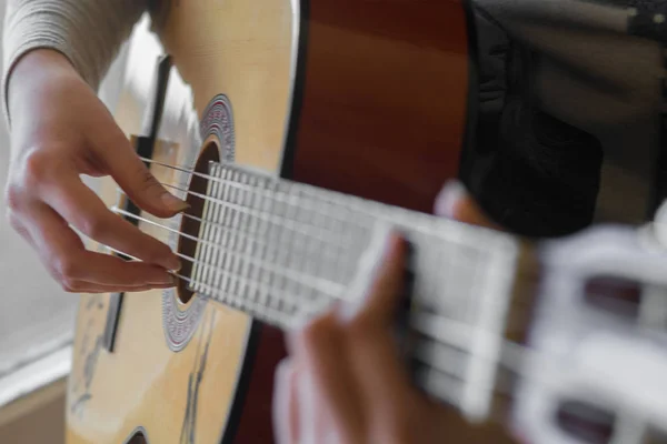 Tocar Guitarra Mano Artista Músico — Foto de Stock