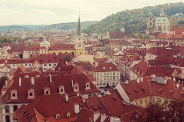 Sonbaharda Prag 'ın güzel manzarası