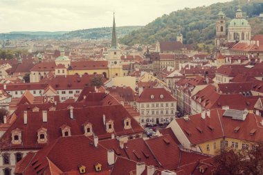 Sonbaharda Prag 'ın güzel manzarası