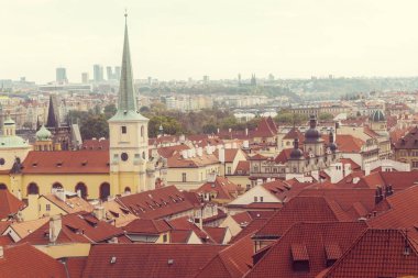 Sonbaharda Prag 'ın güzel manzarası