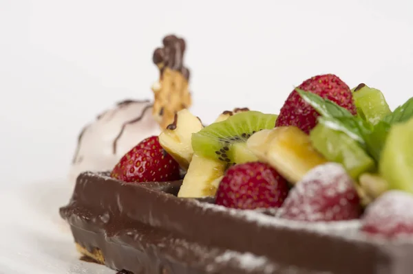 Ice Cream Chocolate Waffles Strawberries Kiwi — Stock Photo, Image