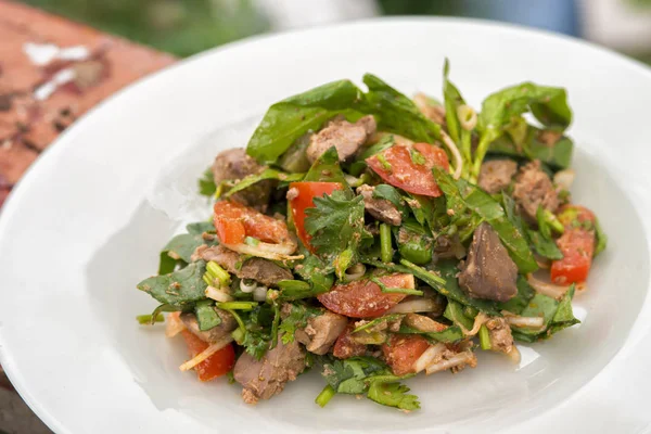 Deliciosa Ensalada Con Verduras Hígado —  Fotos de Stock