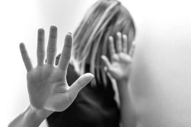 Cinsel taciz, kadınlara, Dünya Kadınlar Günü, esaret, şiddet şiddet stop