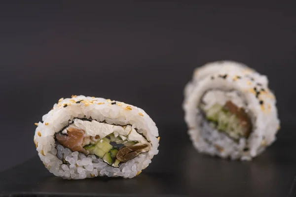 Sushi roll japanese food in restaurant. California Sushi roll se — Stock Photo, Image