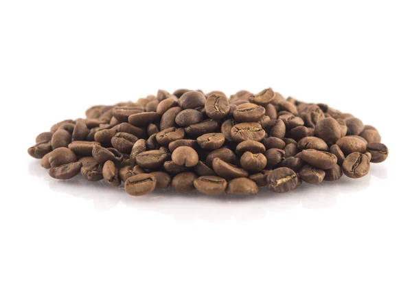Roasted Coffee Beans Pile White Background — Stock Photo, Image