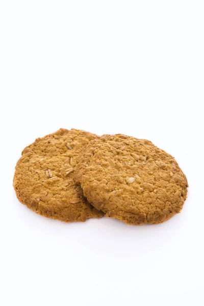Délicieux biscuits à l'avoine isolés sur fond blanc — Photo
