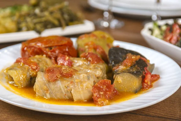 Dolma Cabbage Eggplant Tomatoes Pepper Cabbage Rolls Meat Rice Vegetables — Stock Photo, Image