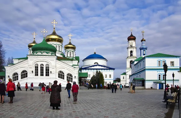 Tataristan Cumhuriyeti manastırda raif.  