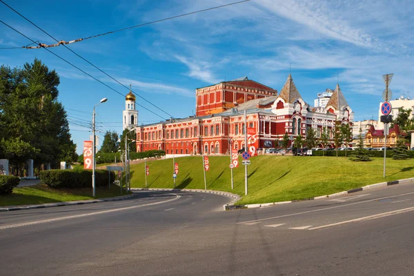 Самарський Академічний Драматичний Театр Імені Горького — стокове фото