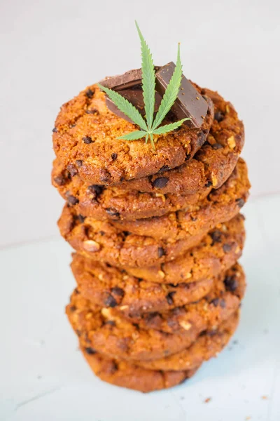 Délicieux Biscuits Faits Maison Avec Cannabis Cbd Garniture Feuilles Bourgeons — Photo