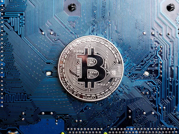 Bitcoins Plata Placa Circuito Concepto Minería Criptomoneda — Foto de Stock