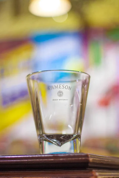 Glas Met Jameson Teken Close — Stockfoto