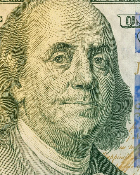 本杰明 富兰克林肖像画了一百美元的钞票 宏观拍摄 美国货币特写 — 图库照片
