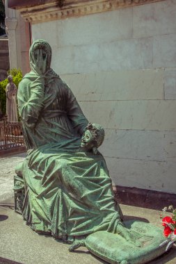 Çelyabinsk, Rusya Federasyonu - Haziran 07,2017 Milan, İtalya. Ünlü dönüm noktası - eski mezar anıt mezarlığı (Cimitero Monumentale). Dini sanat.