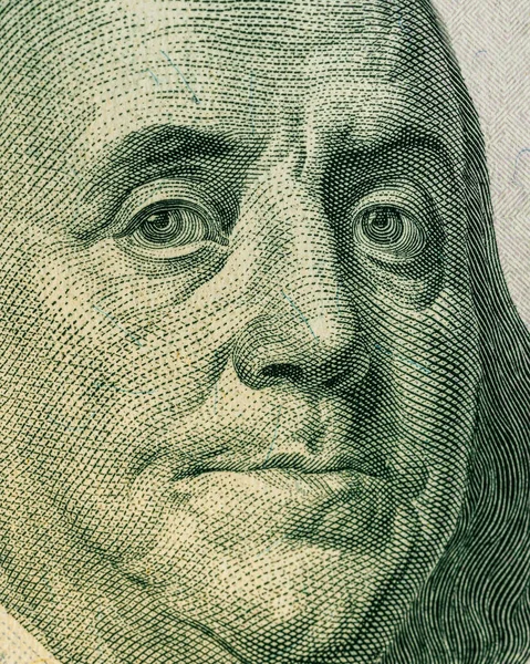 Benjamin Franklin portrait one hundred dollar bill. Macro shot. — Stock Photo, Image