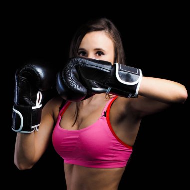 pembe spor sutyen kız boks meşgul. siyah eldiven için