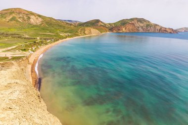 Karadeniz kıyısındaki sessiz koy, Rusya.