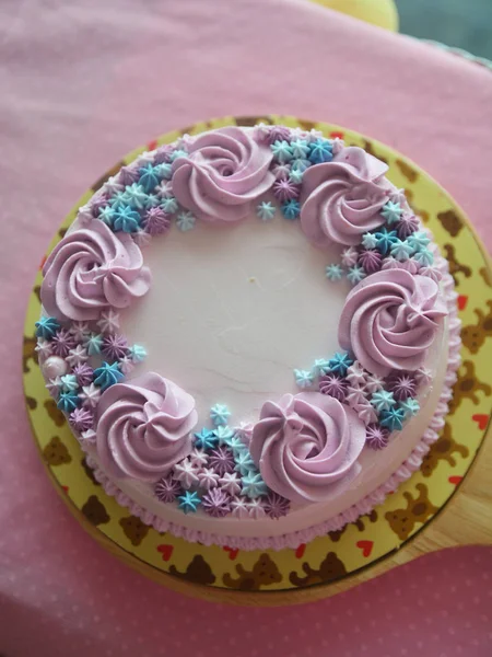 Torte Decorate Con Fiori Crema Burro — Foto Stock