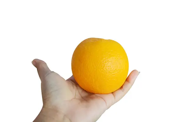 Mão segurando laranja em isolado no fundo branco — Fotografia de Stock