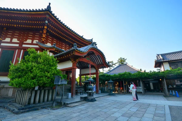 Nara, Japão - 23 de maio de 2019: Templo de Kofukiji é um dos p turísticos — Fotografia de Stock
