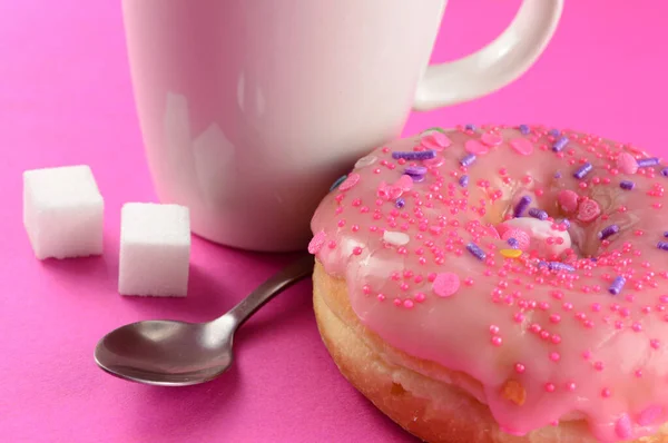 Closeup Pink Frosted Donut Coffee Quick Break — Stock Photo, Image