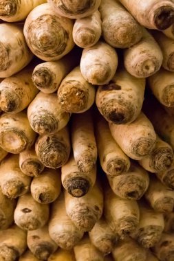 dikey set daikon taze ışık desen tasarım tasarım kırsal piyasa Çorbalar ve salatalar, doğal arka plan, çok sayıda meyve yakın çekim için Eko ürünler madde