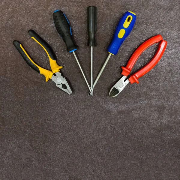 Pliers Pliers Plastic Bright Pens Protection Set Screwdrivers Dark Brown — Stock Photo, Image
