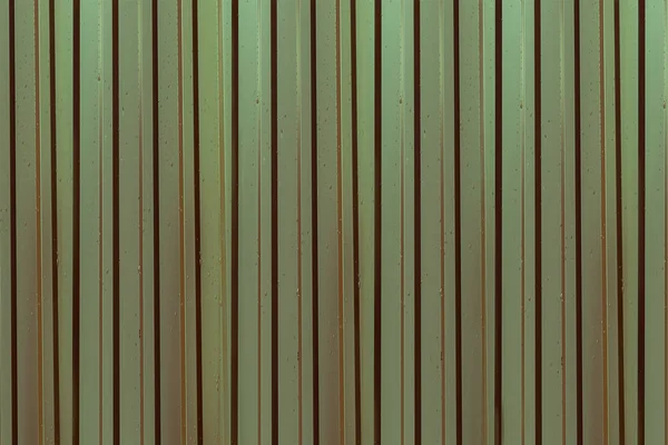 緑のカーキ鉄キャンバスリブクロム背景デザインハードリブ垂直リブベースデザイン — ストック写真