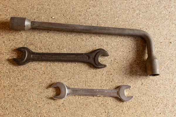 Μακρύ καμπυλωτό ζεύγος κλειδιών Set εργαλείο μηχανικός σχεδιασμός βάση — Φωτογραφία Αρχείου