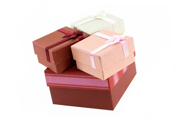 St valentin dia design vermelho giftbox par festivo fundo branco — Fotografia de Stock