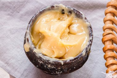 tam kil bal pot yabani closeup lezzetli tatlı rustik geleneksel