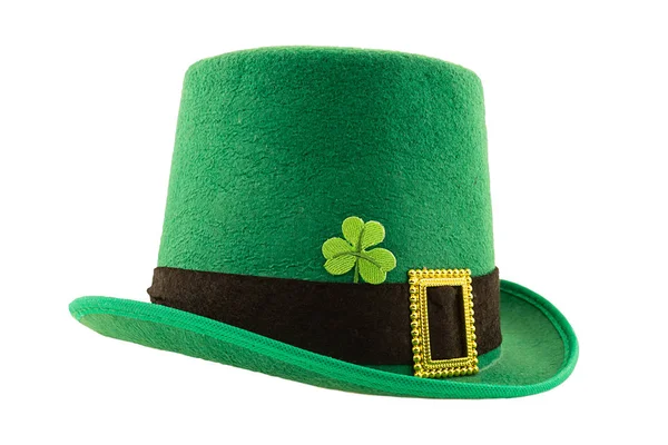 圣帕特里克帽子绿色复古德比三叶草斑块装饰传统服装白色背景 — 图库照片