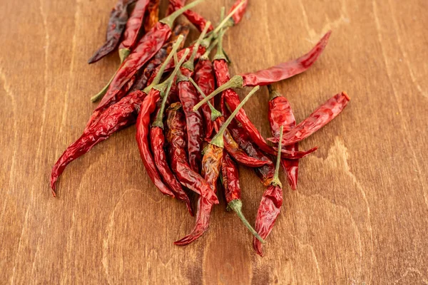 Vagem Padrão Pimenta Quente Tempero Cozinha Conjunto Fundo Madeira — Fotografia de Stock