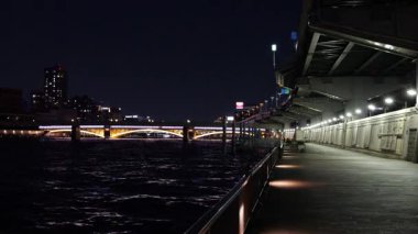 Kuramaebashi Gece Manzarası, Japonya Tokyo Haziran 2025