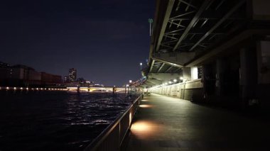 Kuramaebashi Gece Manzarası, Japonya Tokyo Haziran 2025