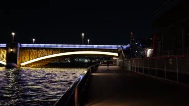 Kuramaebashi Gece Manzarası, Japonya Tokyo Haziran 2025