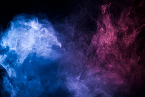Színes Rózsaszín Kék Füst Elszigetelt Fekete Háttéren Háttérben Füst Vap — Stock Fotó