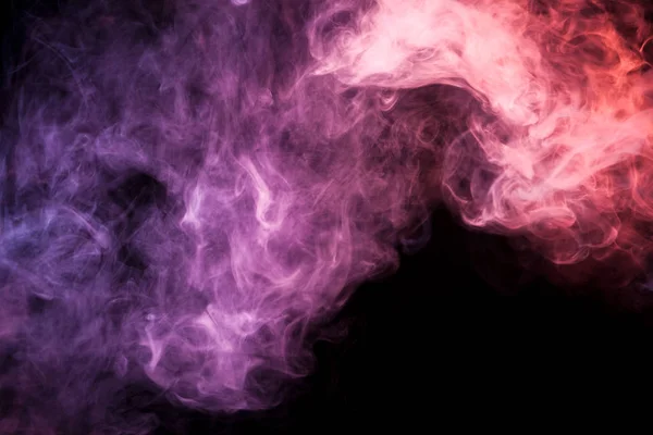 Σύννεφο Του Κόκκινου Και Ροζ Καπνό Πάνω Μαύρο Φόντο Απομονωμένες — Φωτογραφία Αρχείου