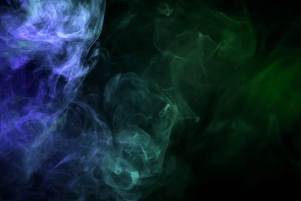 Verde Denso Fumo Blu Uno Sfondo Nero Isolato Sfondo Dal — Foto Stock