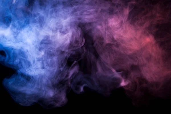 Różowy Niebieski Dym Czarnym Tle — Zdjęcie stockowe