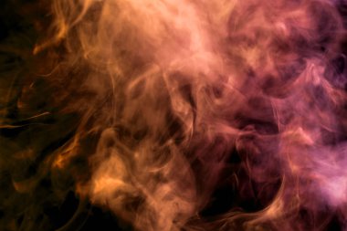 Renkli pembe ve kırmızı siyah bir duman arka plan izole. Vap duman arka plan