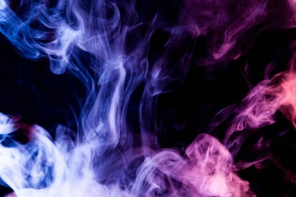 Espeso Humo Colorido Azul Púrpura Sobre Fondo Negro Aislado Fondo — Foto de Stock