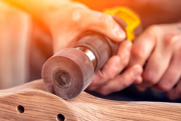 Close Young Man Builder Carpenter Equals Polishes Wooden Board Polishing — Stock Photo, Image