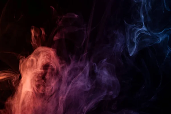 Облако Красного Синего Фиолетового Дыма Черном Изолированном Фоне Фон Дыма — стоковое фото