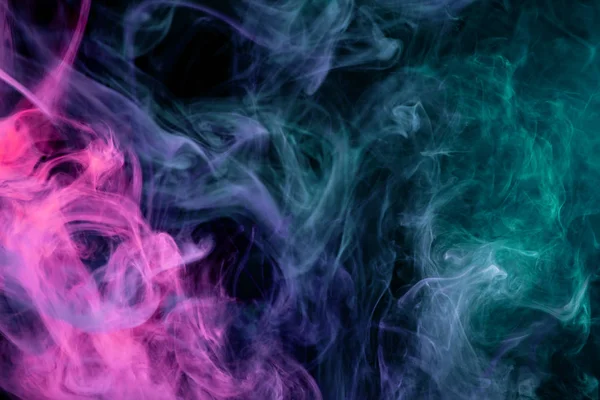 Fumo Spesso Colorato Rosa Blu Verde Uno Sfondo Nero Isolato — Foto Stock