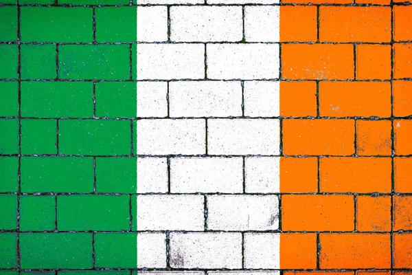 Bandera Nacional Irlanda Sobre Fondo Piedra Cubierto Musgo — Foto de Stock